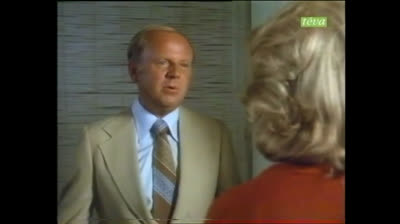 Huit ça suffit (1977) French S2E04 Le défilé.