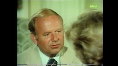 Huit ça suffit (1977) French S2E9 Vive le marié ¡ [2-2].
