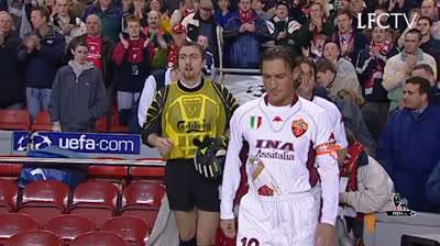 Liverpool 2-0 AS Roma - UCL 2001⁄2002 [HD]