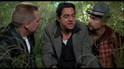 Bébé part en vadrouille. vf