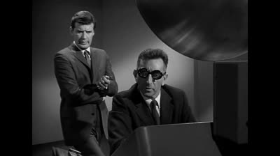 Au-Delà Du Réel S01 E07 - L'Espion Robot.