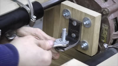 WoodWorking Project:  S P I N D L E __ S A N D E R