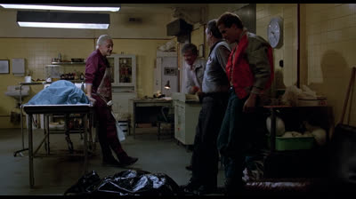 A volta dos mortos vivos (1985)